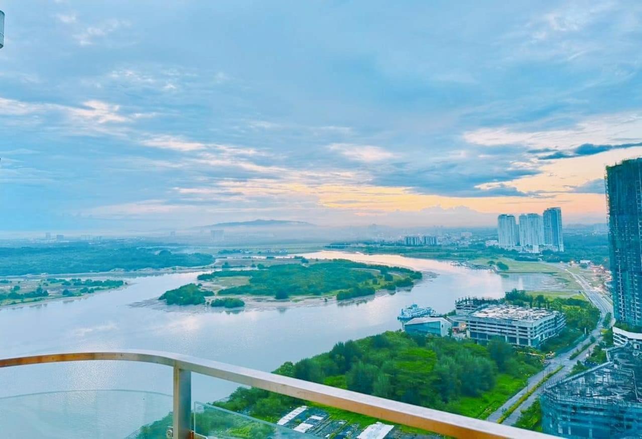 Danga Bay Seaview Johor Bahru By One 9 Place מראה חיצוני תמונה