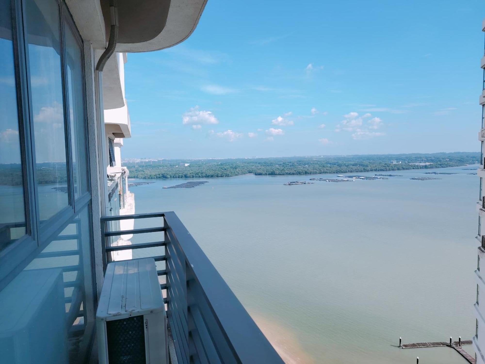 Danga Bay Seaview Johor Bahru By One 9 Place מראה חיצוני תמונה